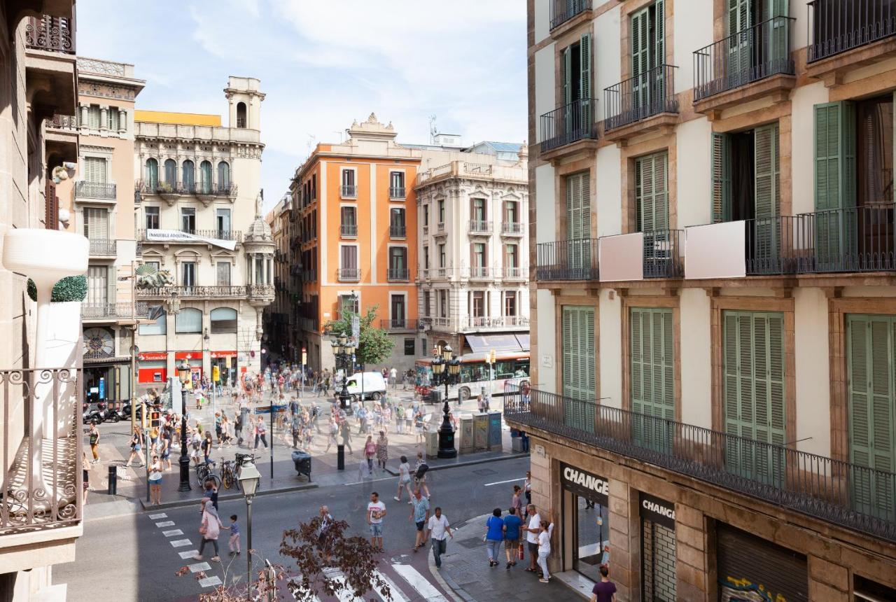 Rent Top Apartments Near Plaza De Catalunya Барселона Екстер'єр фото