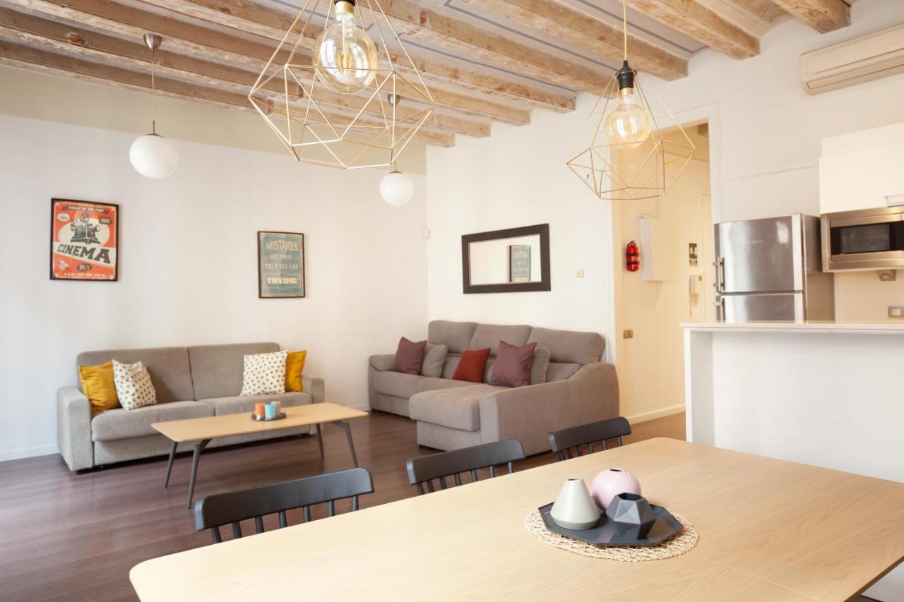 Rent Top Apartments Near Plaza De Catalunya Барселона Екстер'єр фото